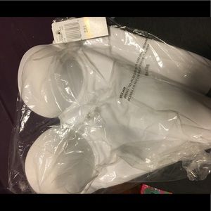 Bra/shapewear NWT